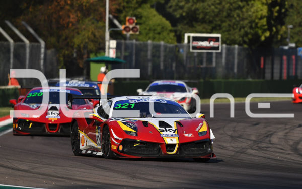 Photo of Formula 3 drivers at full speed