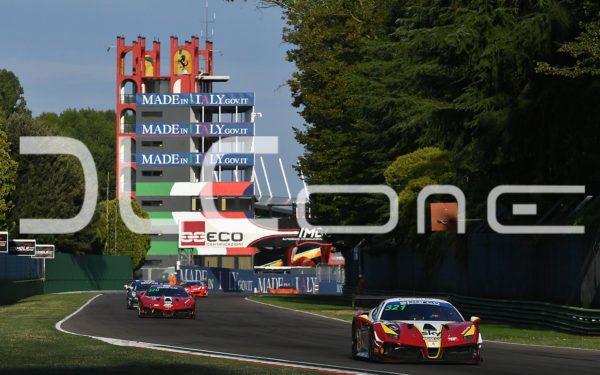 Photo of a race car at the Imola Challenge