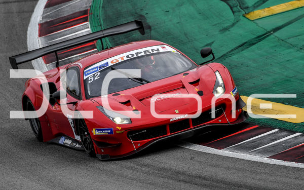 Photo of a Ferrari 488 Challenge Evo in full race