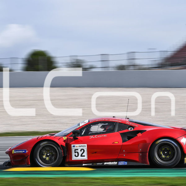 Store - DLC ONE Racing team